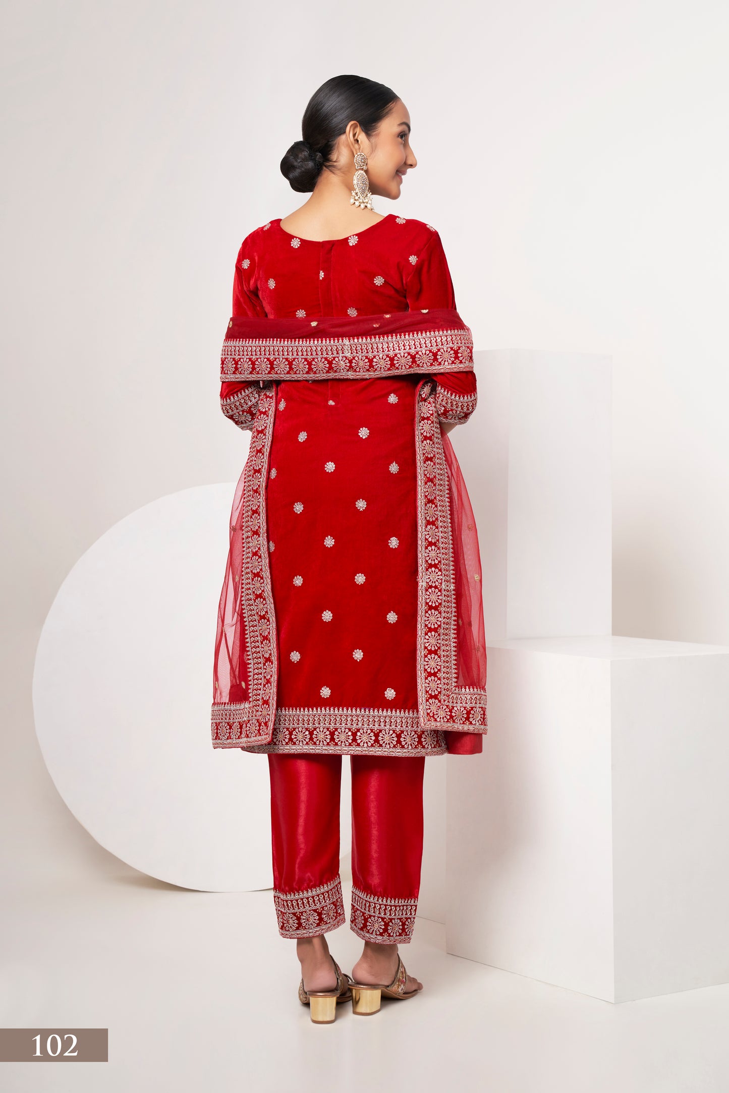 Elegant Red Velvet Salwar Kameez Suit with Intricate Embroidery