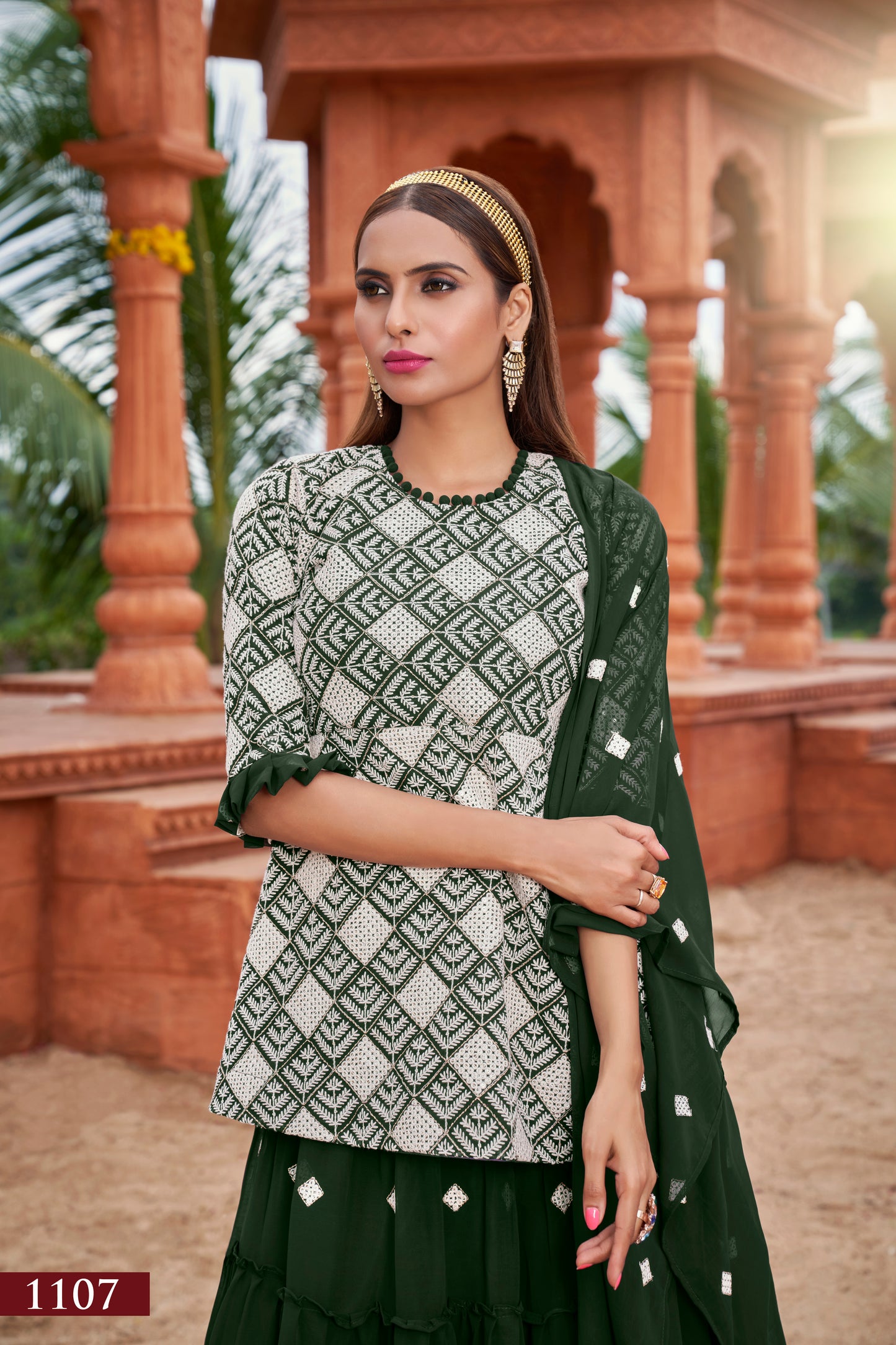 Elegant Green Fox Georgette Suit with Intricate Cotton Embroidery