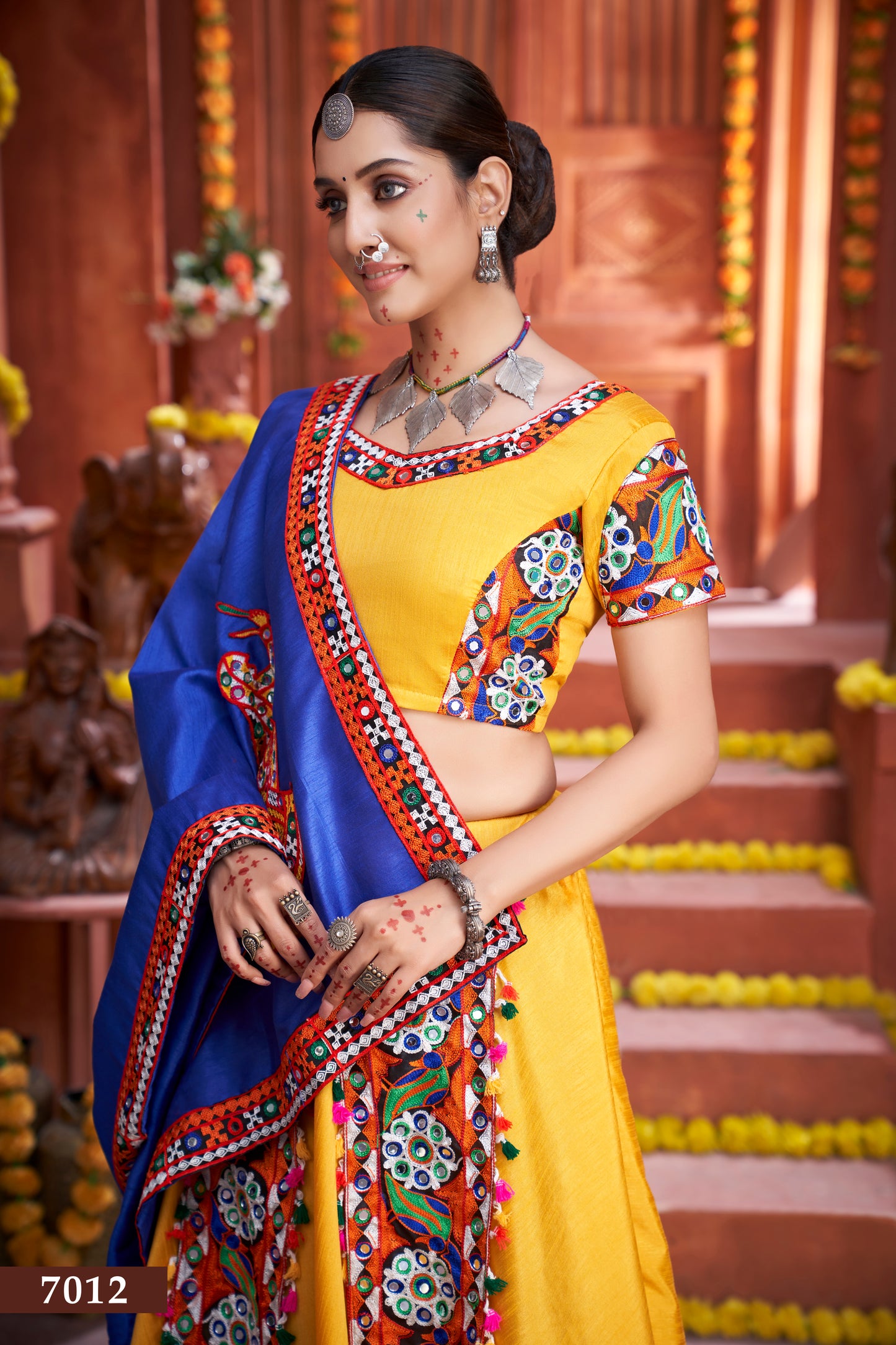 Rajwadi Yellow Navratri Chaniya Choli with Royal Blue Dupatta – Premium Quality