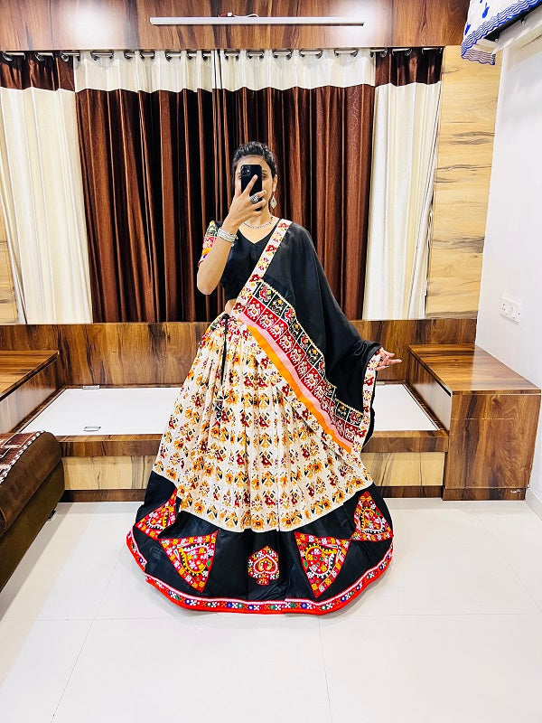Elegant Patola Print Navratri Chaniya Choli with Gamthi & Mirror Work