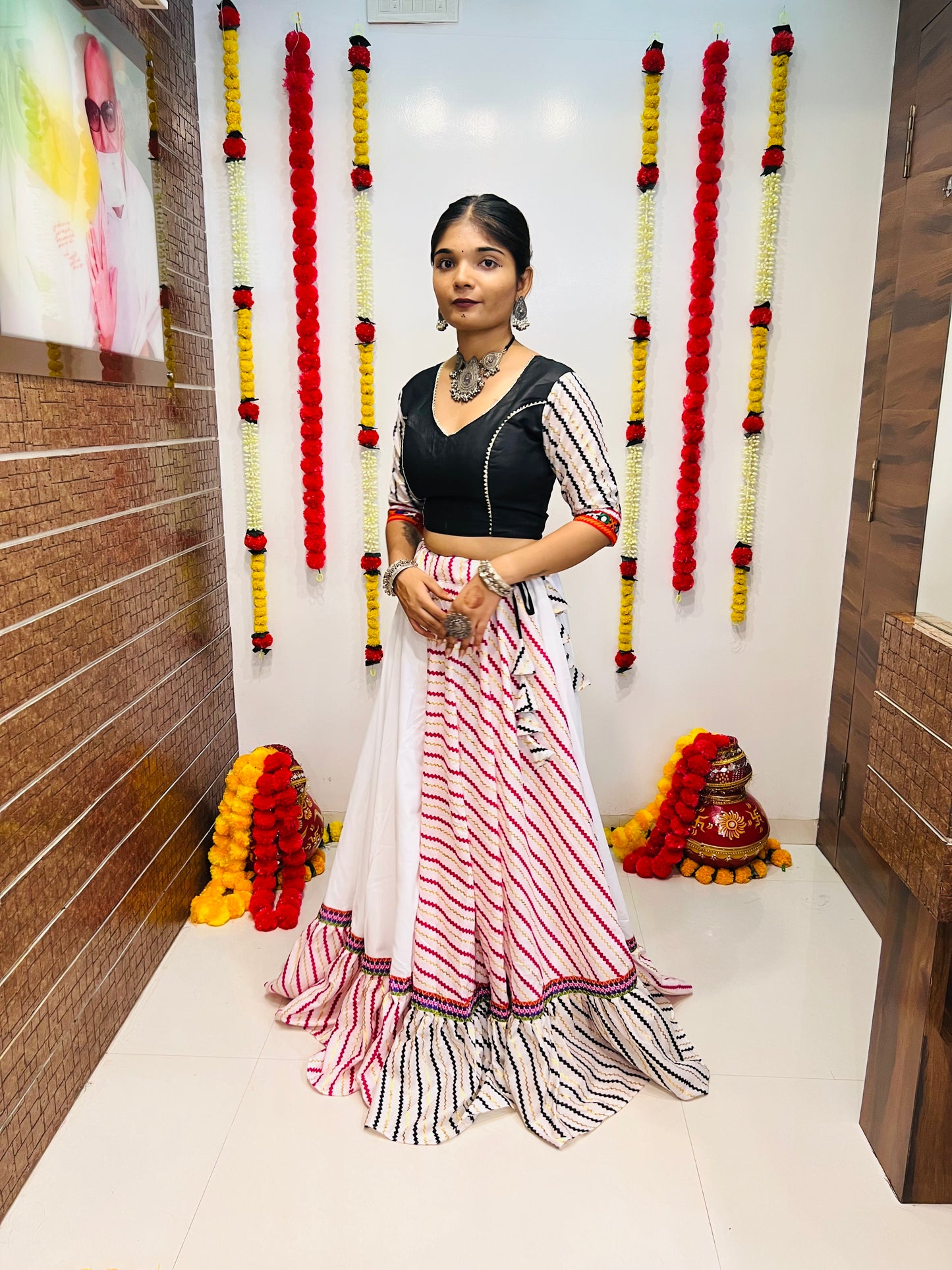 Rajwadi White & Multicolor Stripe Navratri Chaniya Choli with Black Blouse & Dupatta