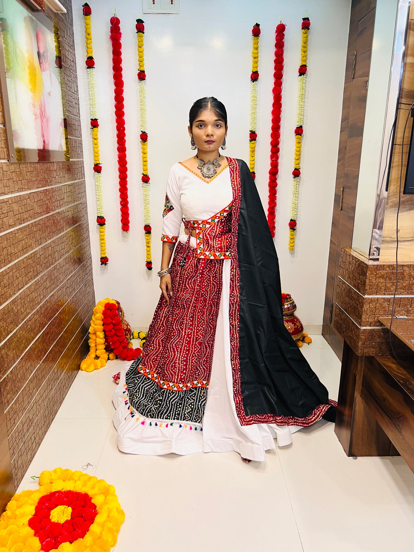 Rajwadi Navratri Red & White Printed Gamthi Chaniya Choli