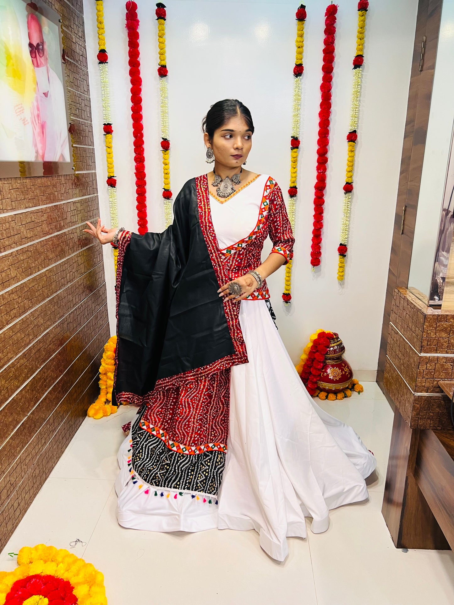 Rajwadi Navratri Red & White Printed Gamthi Chaniya Choli