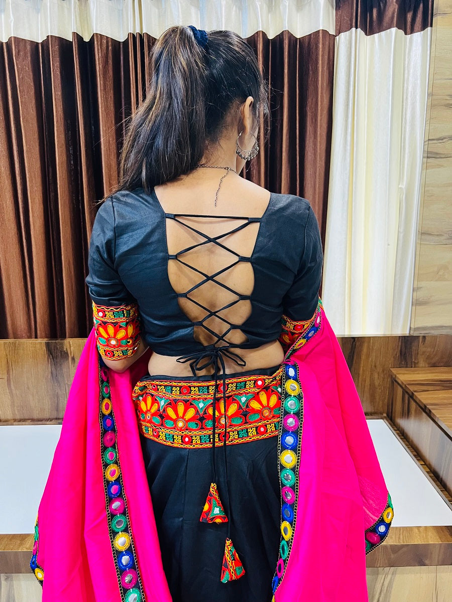 Elegant Black Navratri Chaniya Choli with Vibrant Gamthi & Mirror Work Dupatta