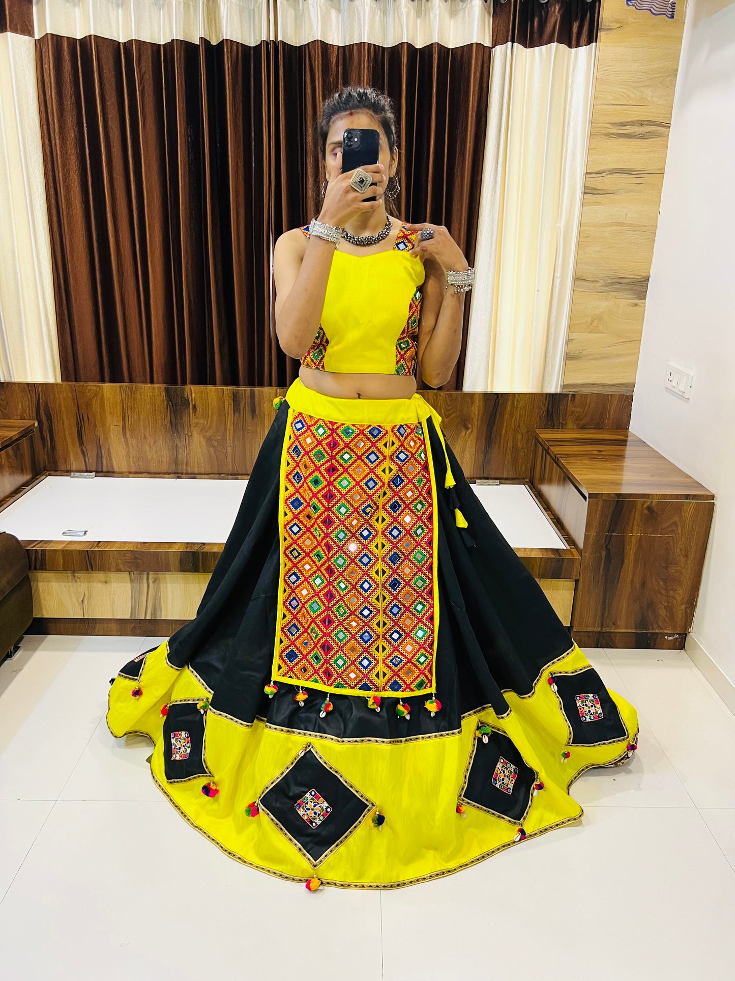 Designer Black & Yellow Mirror Work Navratri Chaniya Choli – Traditional Garba Lehenga with Dupatta
