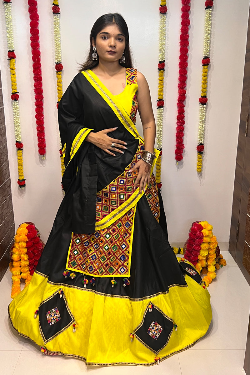 Designer Black & Yellow Mirror Work Navratri Chaniya Choli – Traditional Garba Lehenga with Dupatta