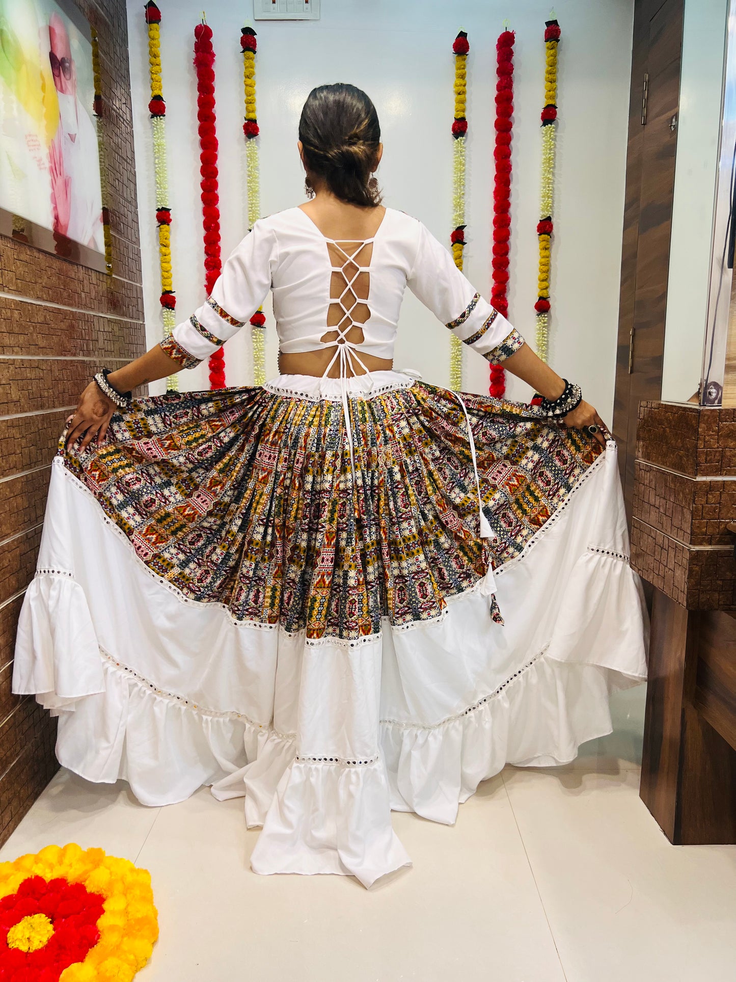 White Printed Silk Navratri Chaniya Choli with Mirror Lace Work – Premium Collection 2025
