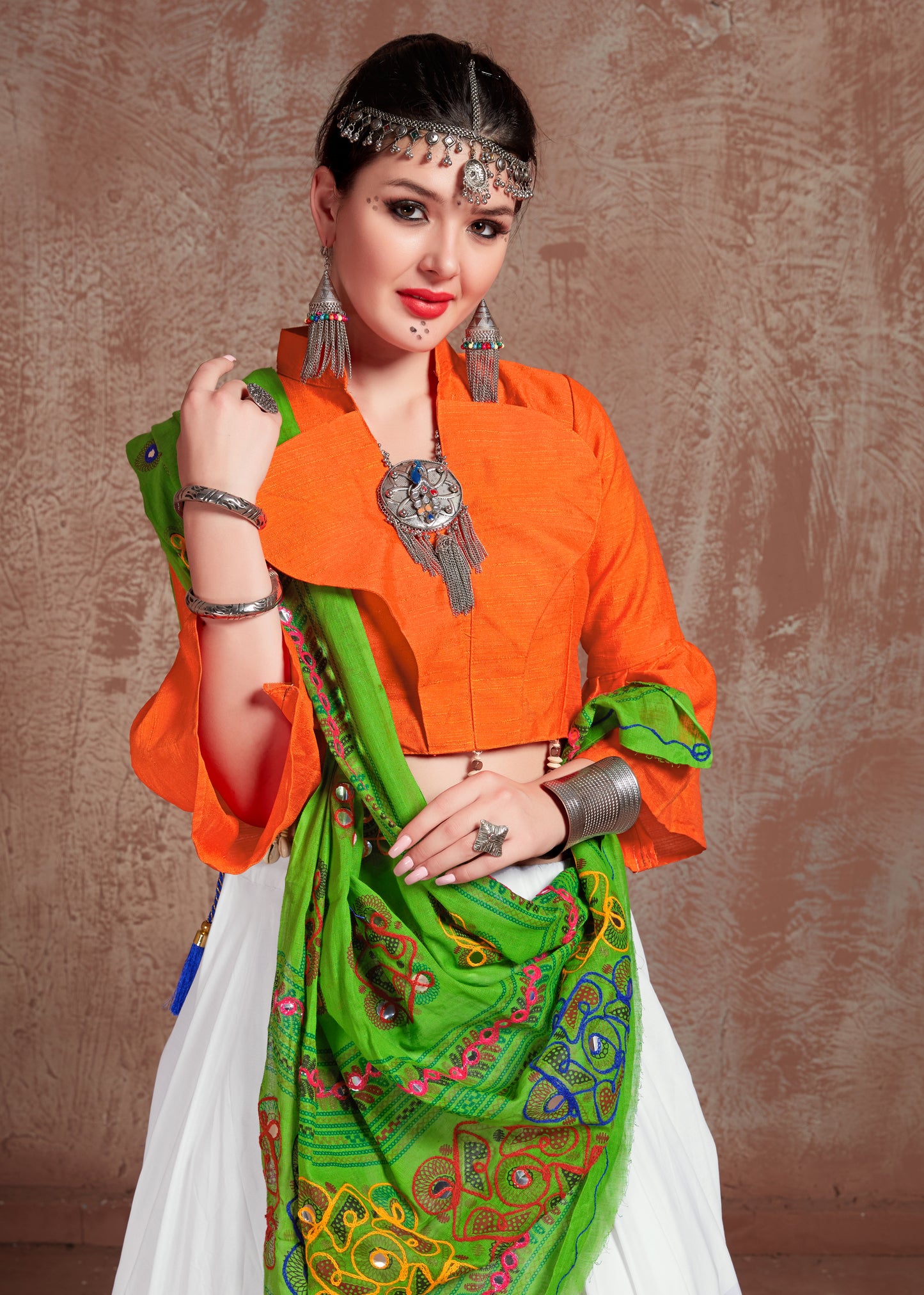 White Lehenga with Orange Blouse & Green Gamthi Work Dupatta – Traditional Navratri Chaniya Choli