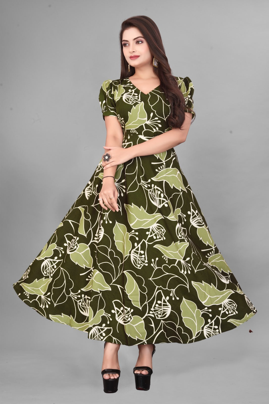 Floral Print V-Neck Flared Maxi Dress