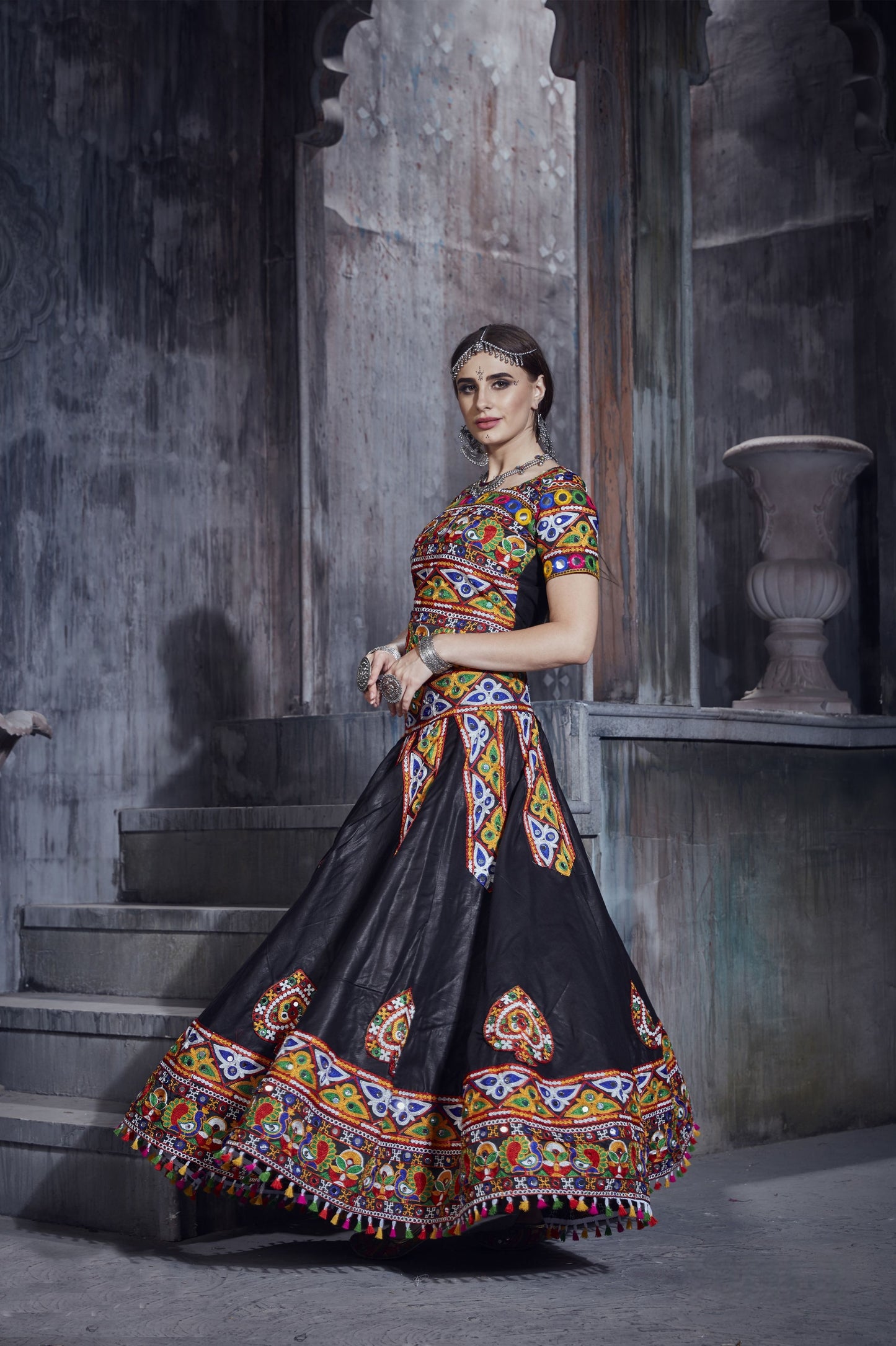 Designer Black Navratri Lehenga Choli with Royal Blue Dupatta – Traditional Mirror & Gamthi Work