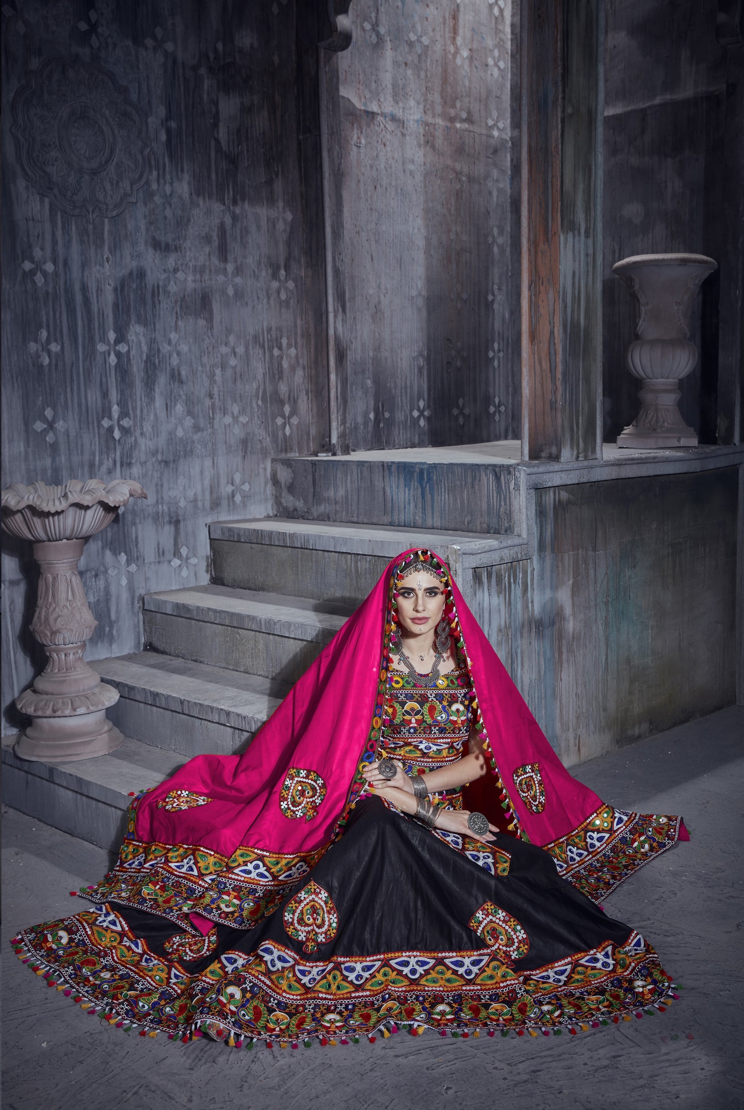 Designer Black Navratri Chaniya Choli with Pink Dupatta – Gamthi Embroidery & Mirror Work