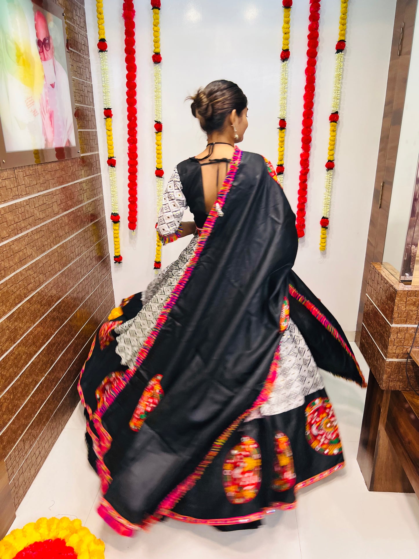 Navratri Special Black & White Printed Chaniya Choli with Gamthi Patch Work & Embroidered Dupatta – 2025 Collection