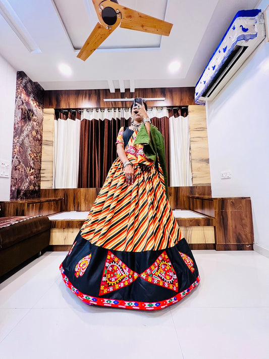 Rajwadi Navratri Special Gamthi Work Chaniya Choli – (4 Mtr Flair, Pure Cotton Silk)