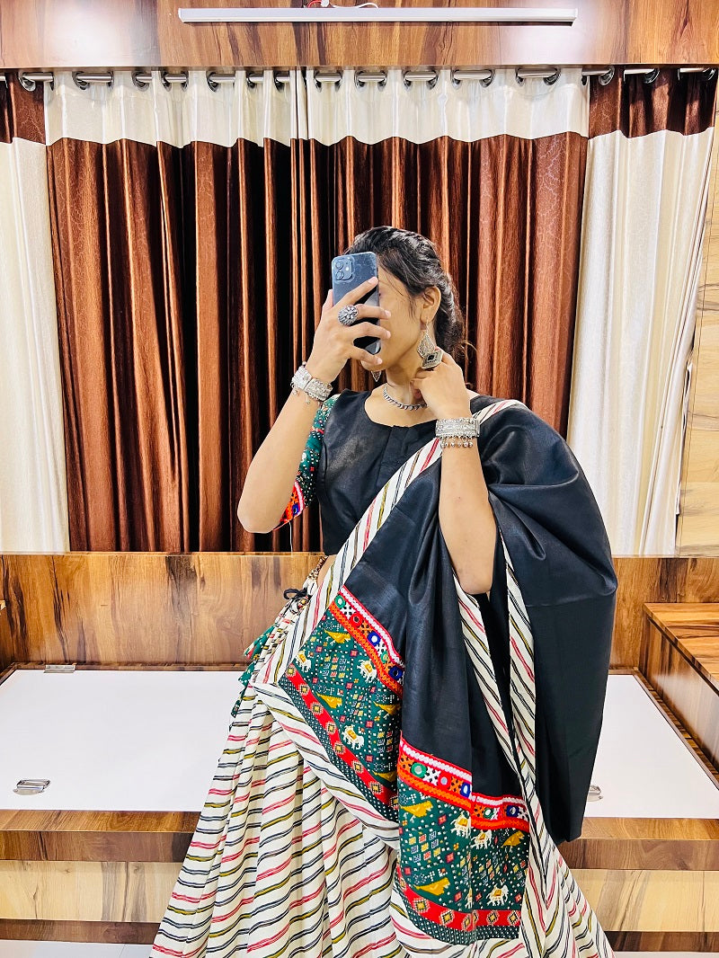 Traditional Rajwadi Navratri Chaniya Choli – Black & Ivory Striped Cotton Silk with Gamthi & Mirror Work