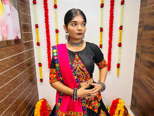 Elegant Black Navratri Chaniya Choli with Vibrant Gamthi & Mirror Work Dupatta