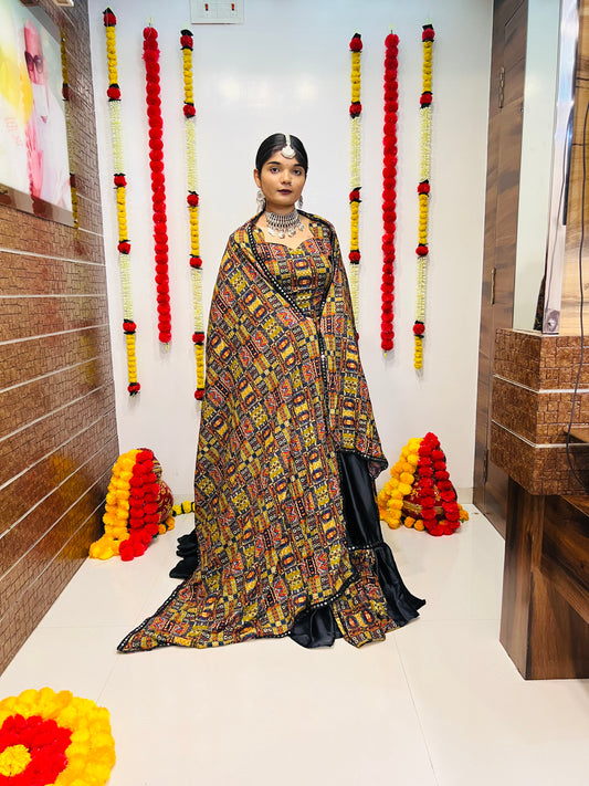 Black Mirror Work Navratri Chaniya Choli – Premium Silk & Reyon 2025 Collection