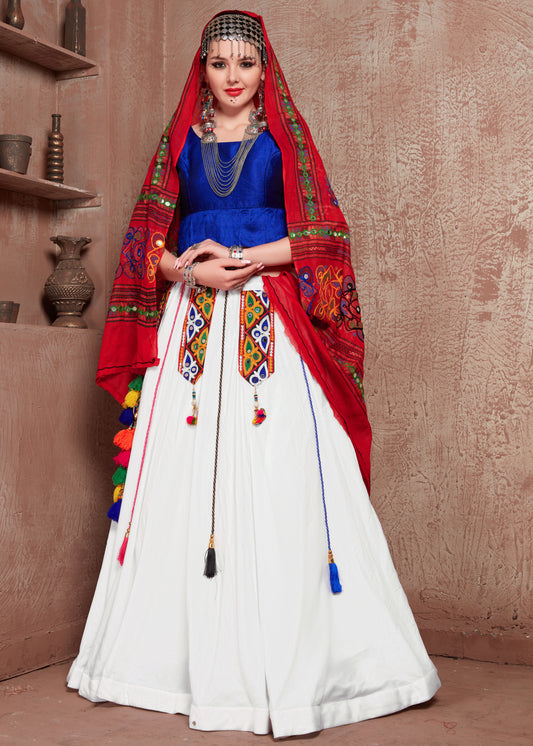White Embroidered Lehenga with Blue Blouse & Red Gamthi Work Dupatta – Navratri & Festive Chaniya Choli