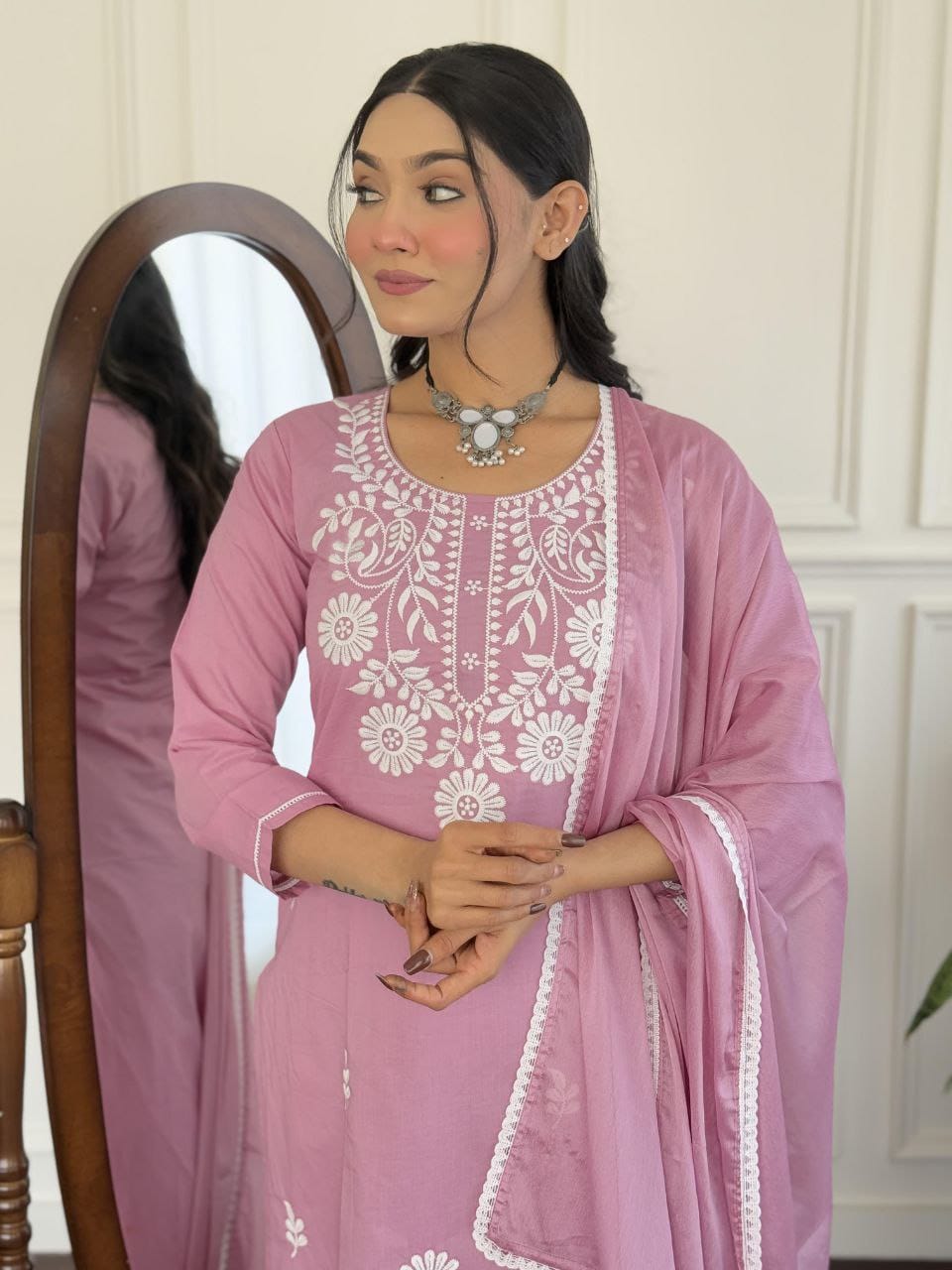 Elegant Pink Embroidered Kurti Pant with Dupatta Set – Party Wear 3 Piece Suit