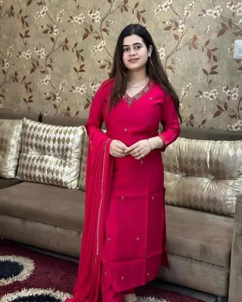 Elegant Pink Embroidered Kurti Pant with Dupatta Set – Slub Cotton