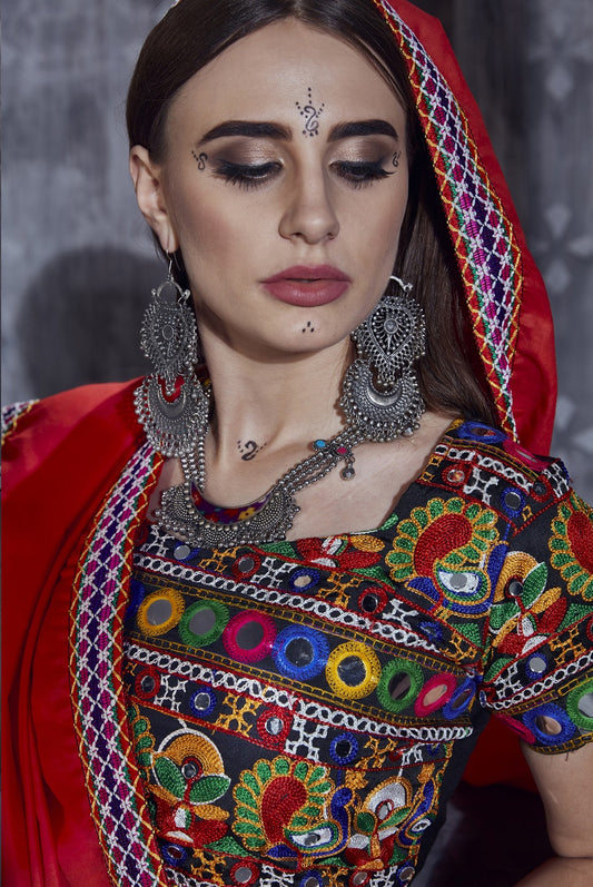 Rajwadi Black Gamthi Embroidered Navratri Chaniya Choli with Red Dupatta – Design