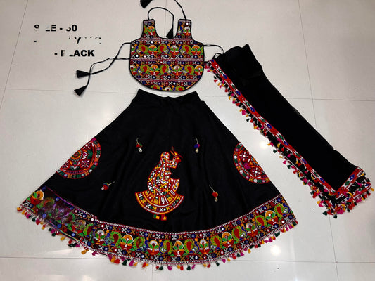 Black Kids Navratri Chaniya Choli with Embroidered Garba Dancer & Dupatta (8–9 Years)